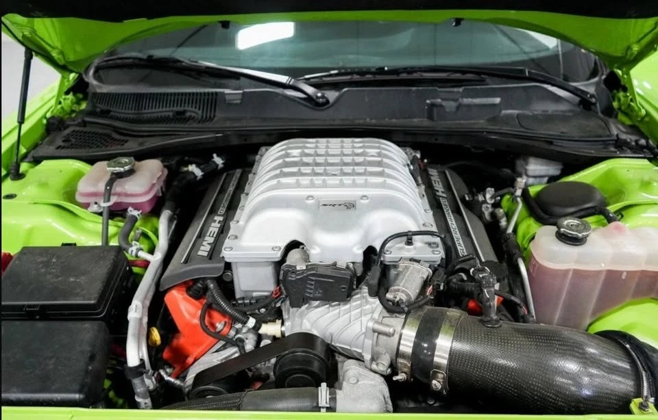 2015 Dodge Challenger SRT Hellcat 3rd Gen - Image 10 of 10