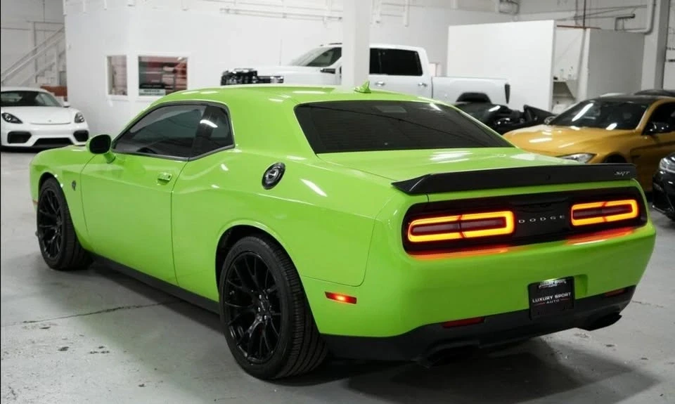 2015 Dodge Challenger SRT Hellcat 3rd Gen - Image 3 of 10