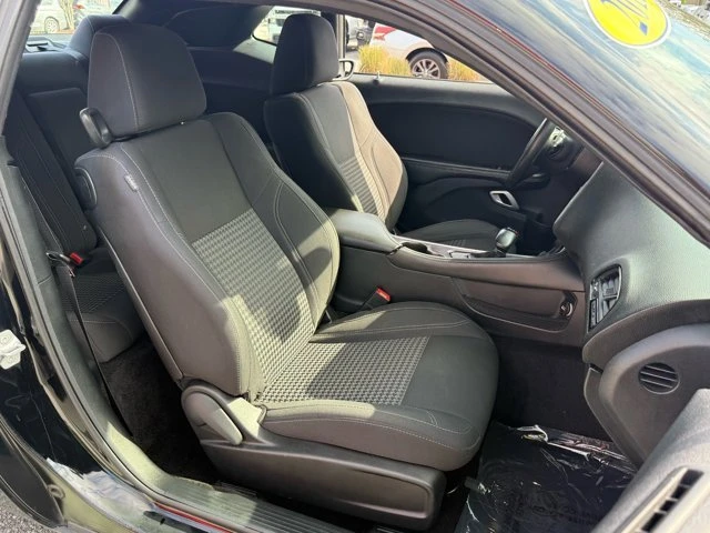2015 Dodge Challenger 3rd Gen - Image 15 of 20
