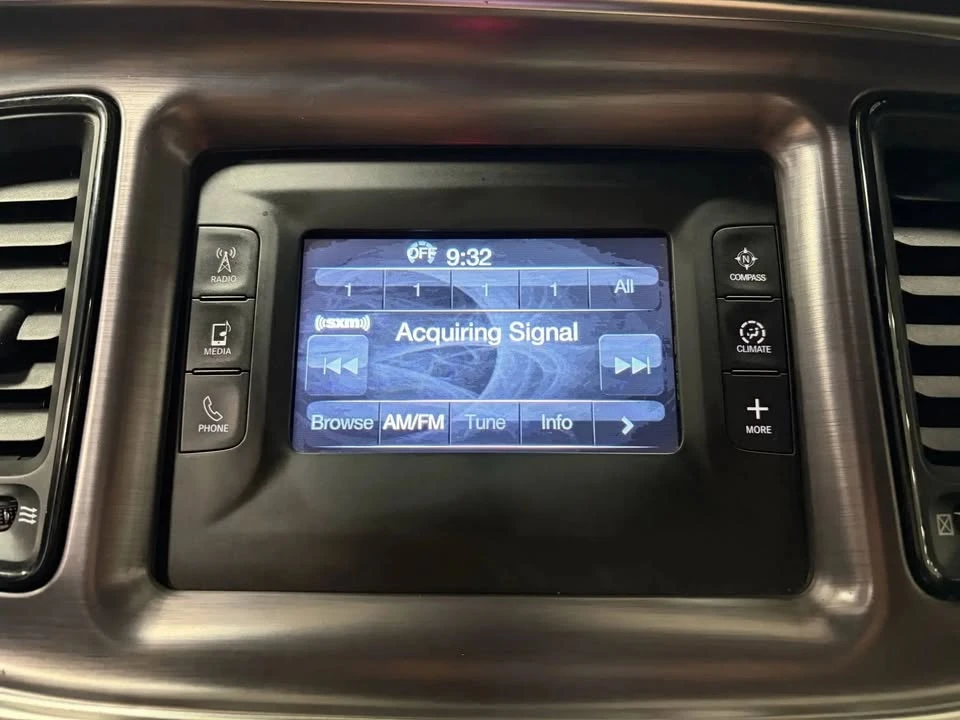 2015 Dodge Challenger 3rd Gen - Image 8 of 17