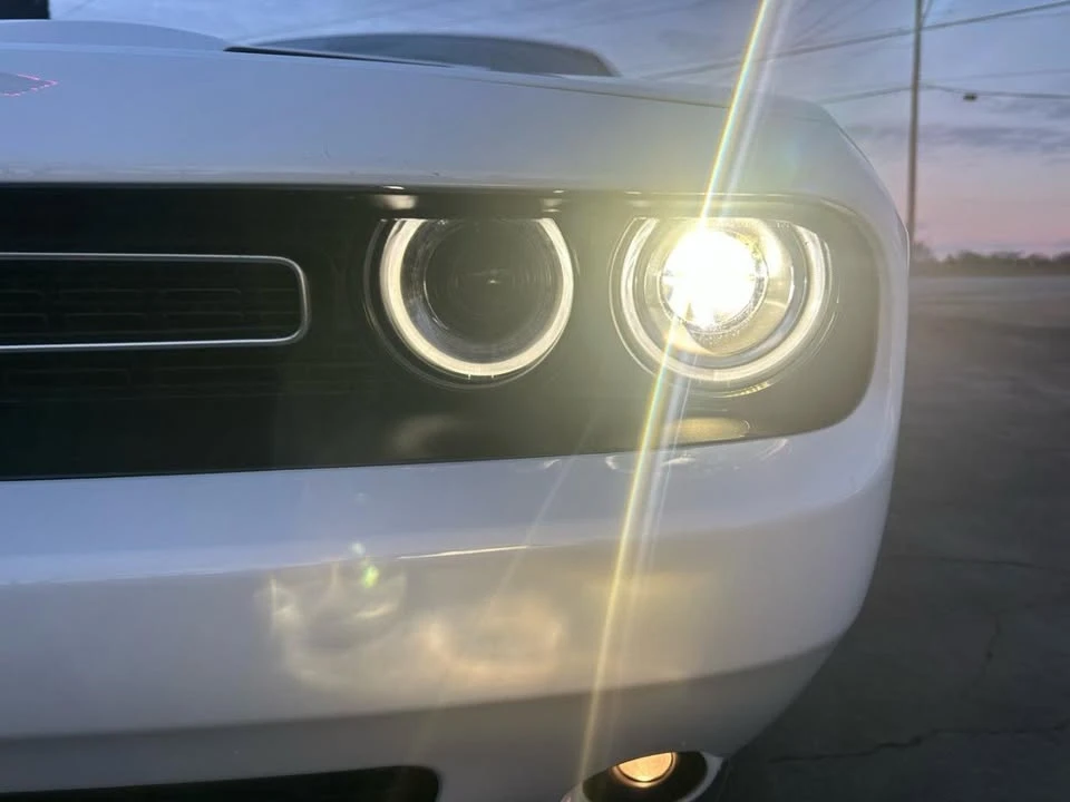2015 Dodge Challenger 3rd Gen - Image 18 of 20