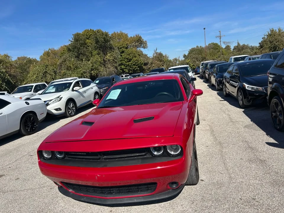 2015 Dodge Challenger 3rd Gen - Image 2 of 7