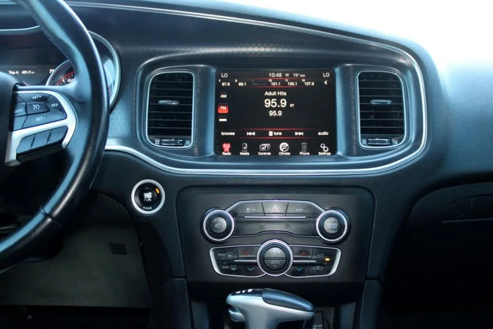 2015 Dodge Charger 7th Gen - Image 6 of 9