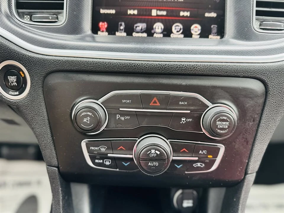 2015 Dodge Charger 7th Gen - Image 18 of 20