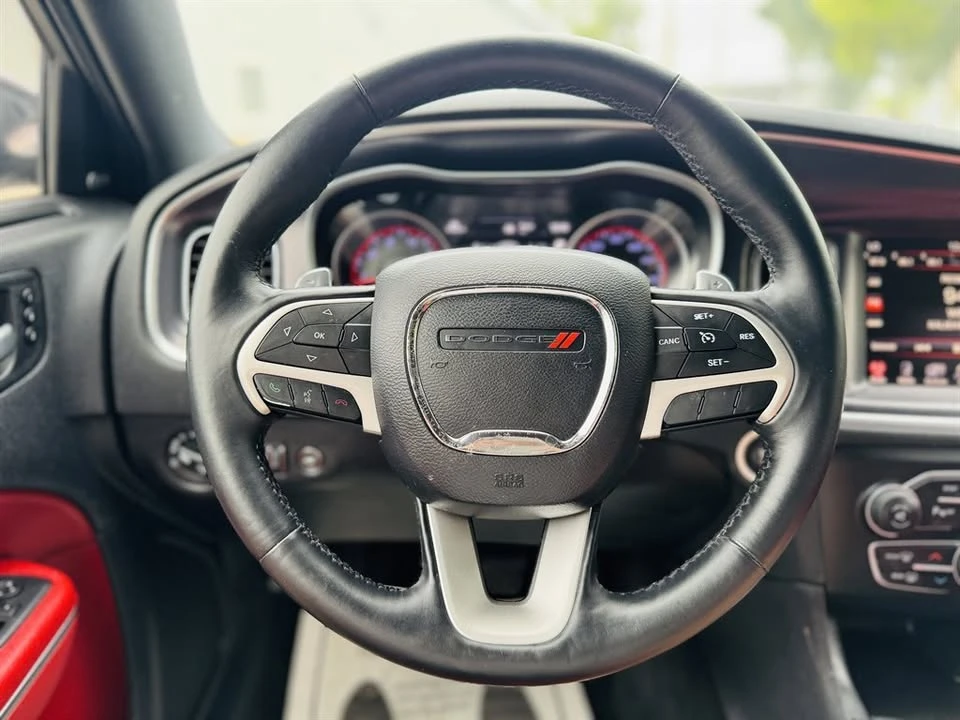2015 Dodge Charger 7th Gen - Image 16 of 20