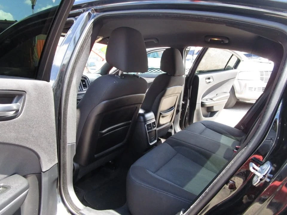 2015 Dodge Charger 6th Gen - Image 16 of 20