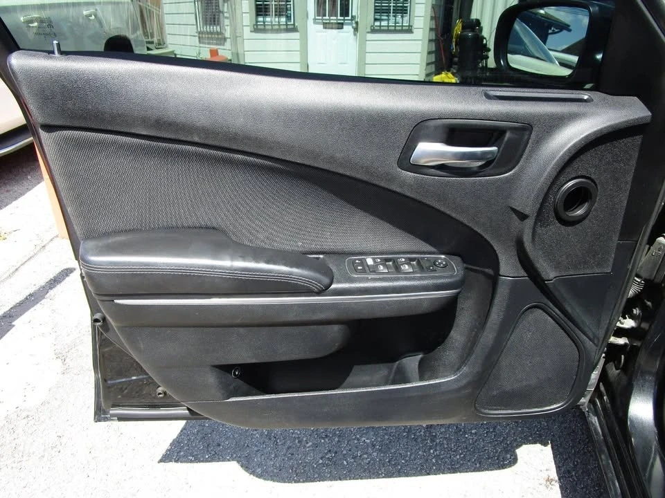 2015 Dodge Charger 6th Gen - Image 6 of 20