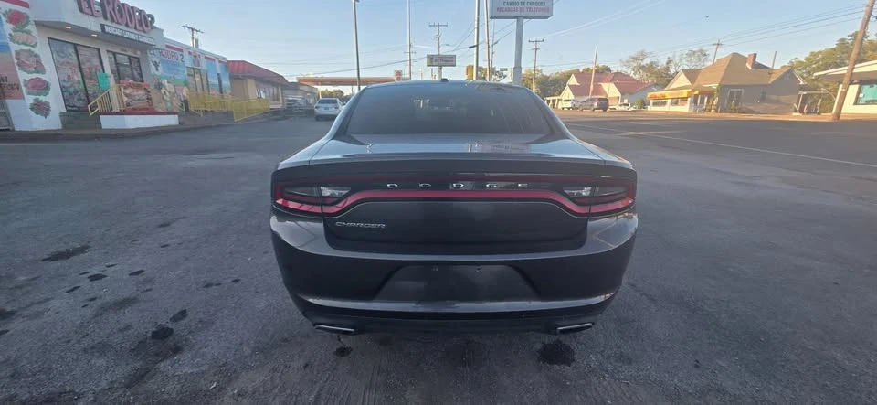 2015 Dodge Charger 7th Gen - Image 5 of 16