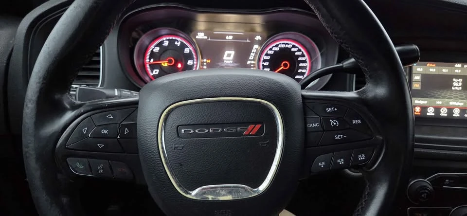 2015 Dodge Charger 7th Gen - Image 8 of 12