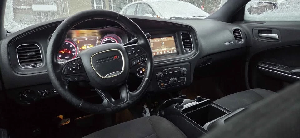 2015 Dodge Charger 7th Gen - Image 5 of 12