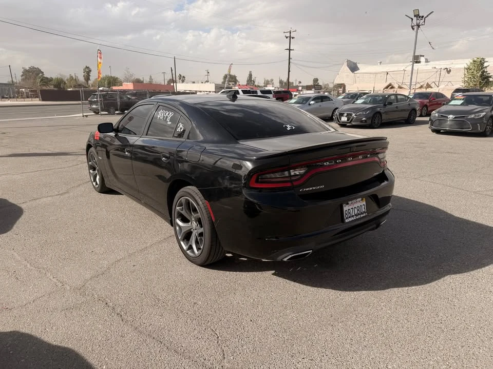 2015 Dodge Charger 7th Gen - Image 4 of 10