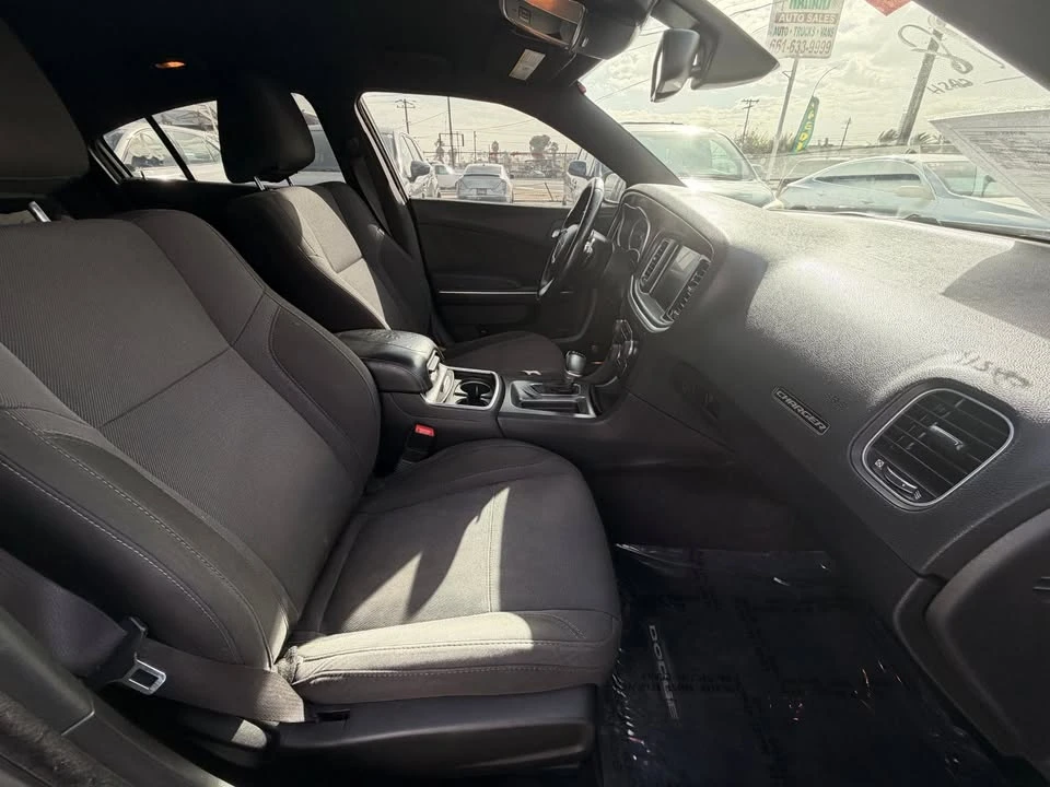 2015 Dodge Charger 7th Gen - Image 7 of 10