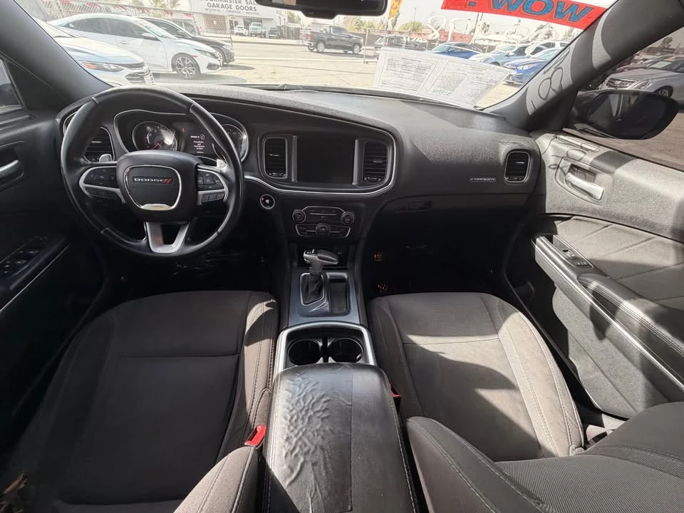 2015 Dodge Charger 7th Gen - Image 9 of 10