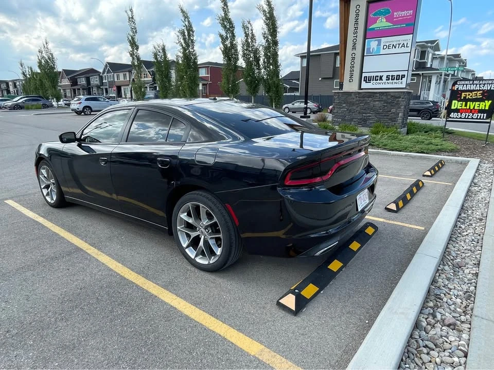2015 Dodge Charger 7th Gen - Image 3 of 7