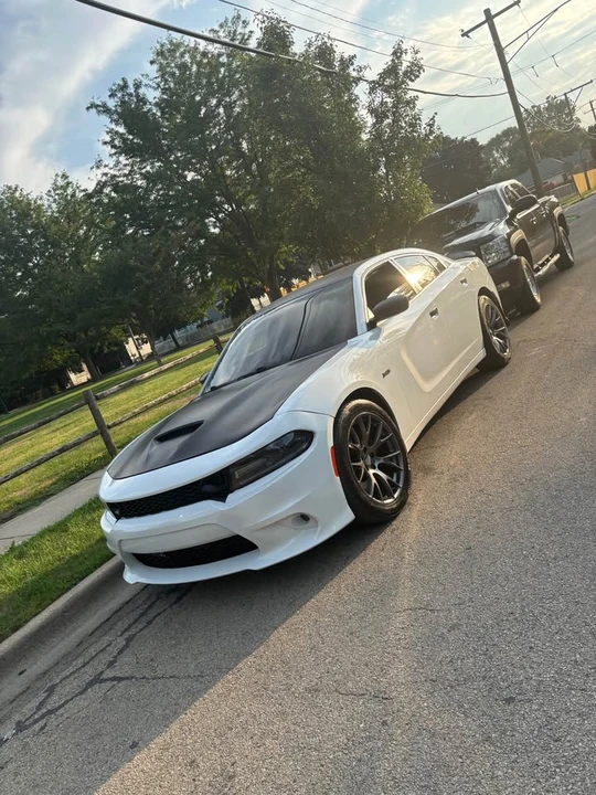 2015 Dodge Charger 7th Gen - Image 2 of 8