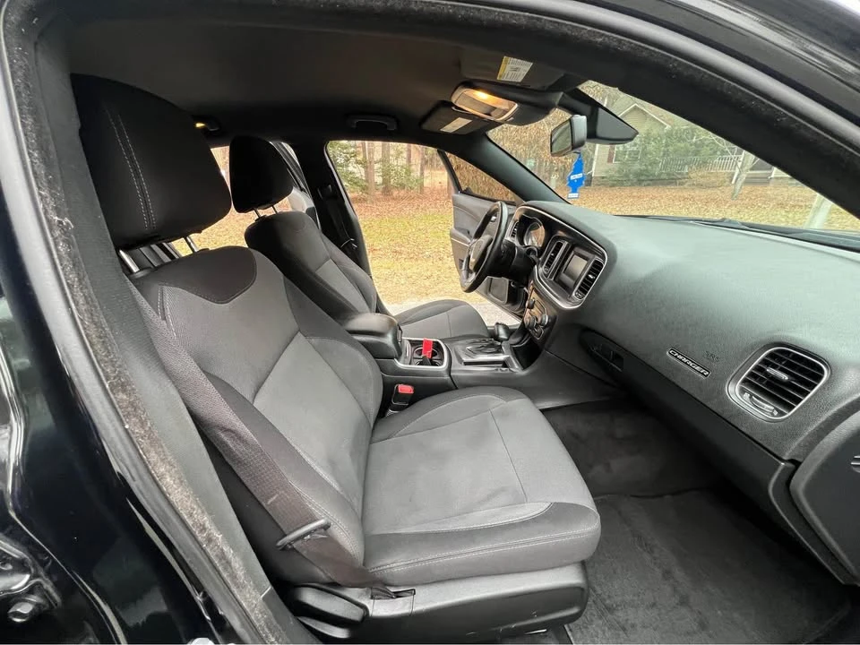 2015 Dodge Charger 7th Gen - Image 2 of 14
