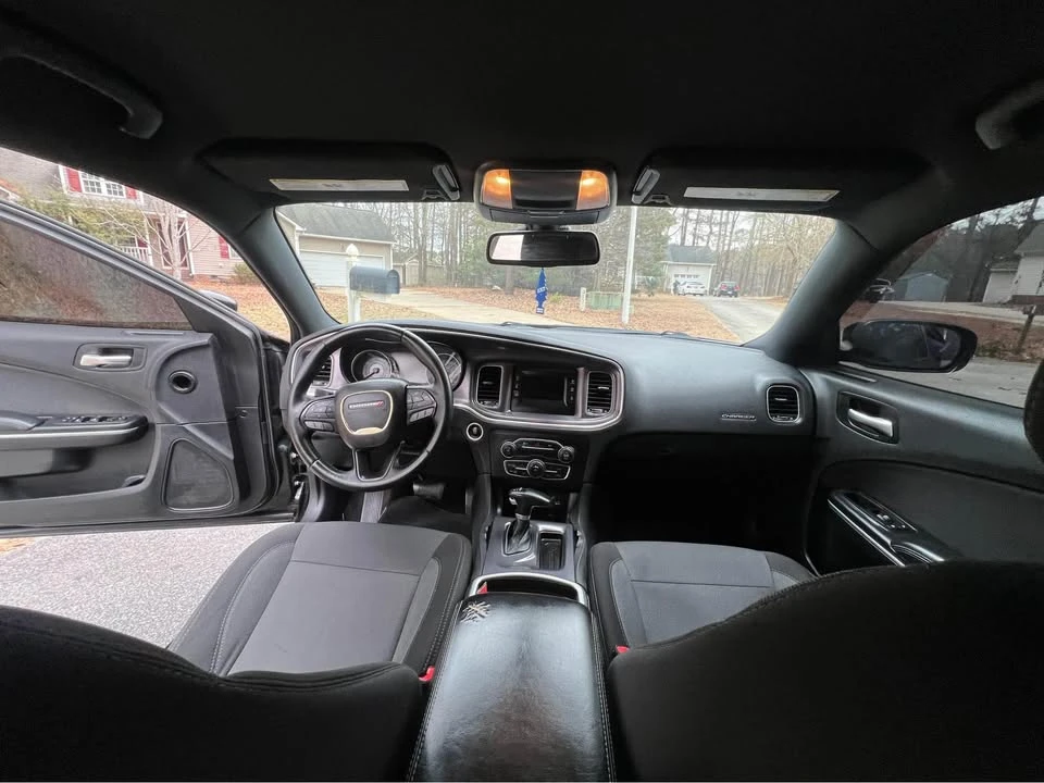 2015 Dodge Charger 7th Gen - Image 11 of 14