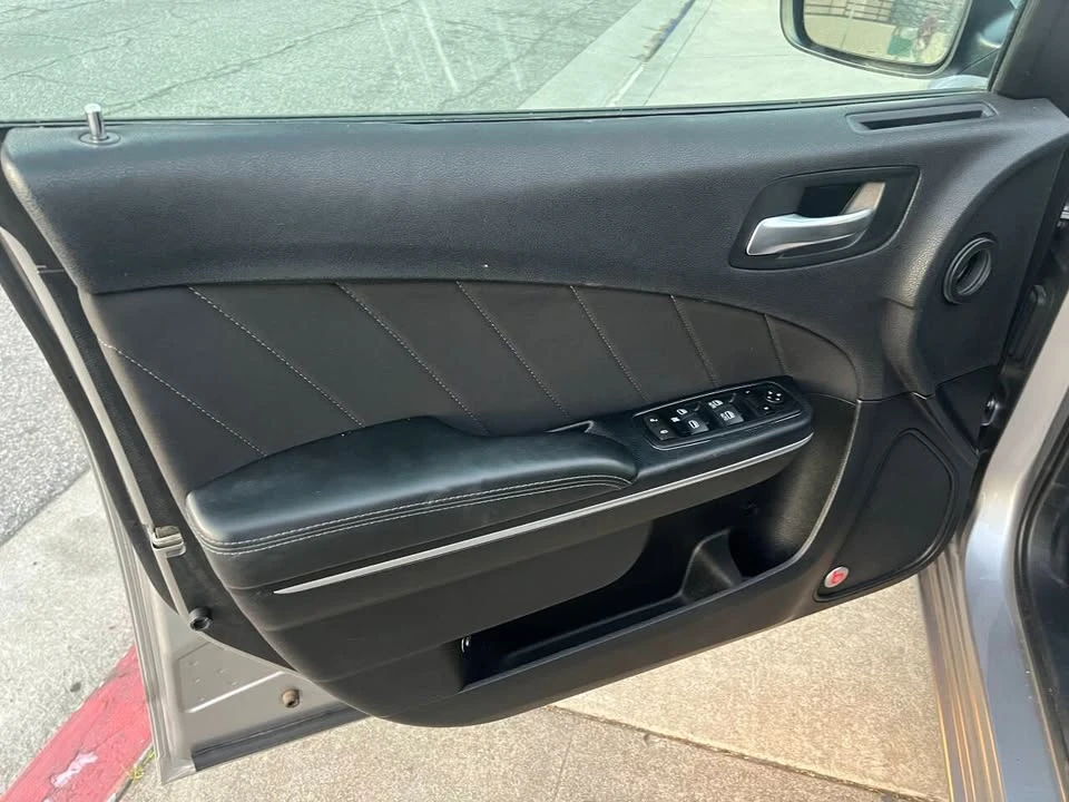 2015 Dodge Charger 7th Gen - Image 18 of 20