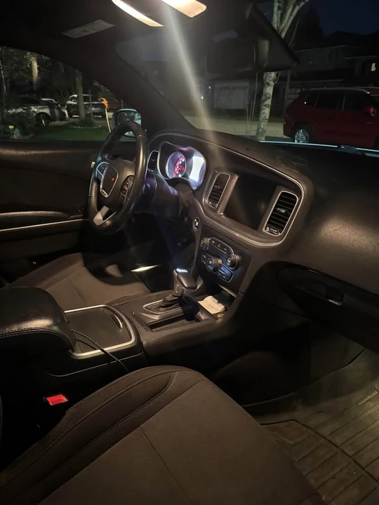 2015 Dodge Charger 7th Gen - Image 3 of 3