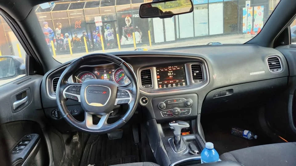 2015 Dodge Charger 7th Gen - Image 6 of 7