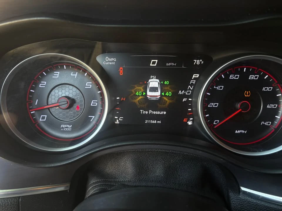 2015 Dodge Charger 7th Gen - Image 2 of 9