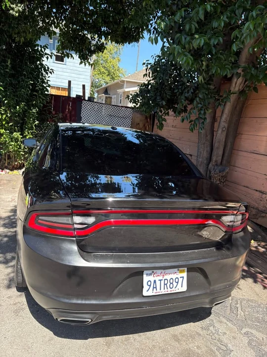 2015 Dodge Charger 7th Gen - Image 4 of 9