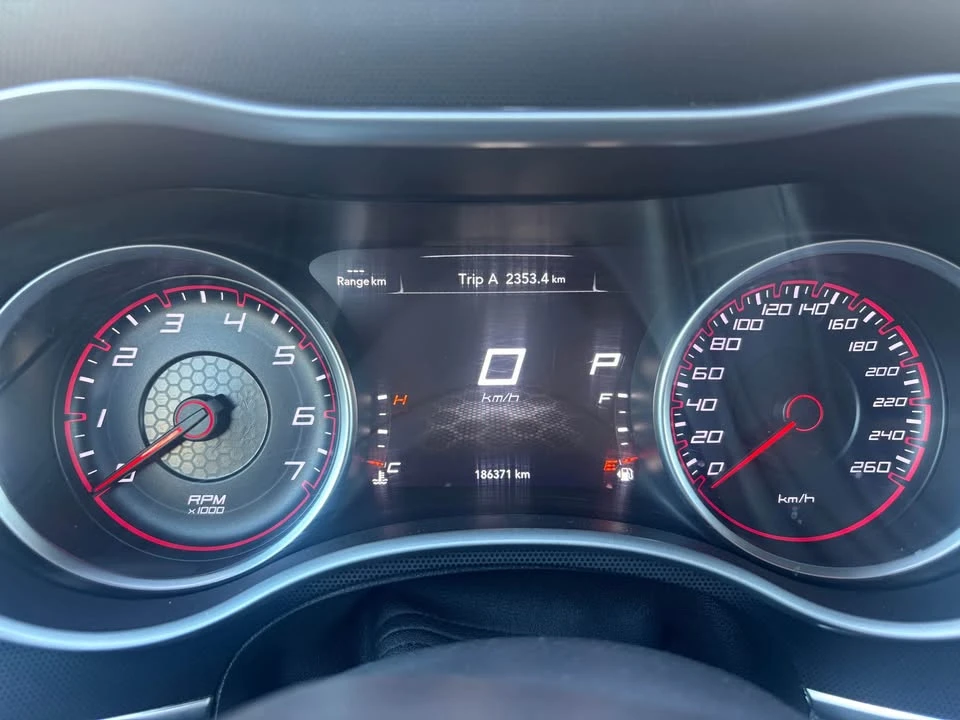 2015 Dodge Charger 7th Gen - Image 4 of 4