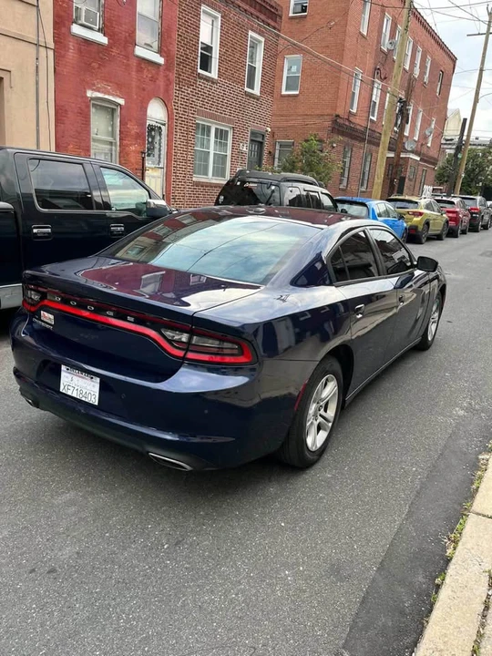 2015 Dodge Charger 7th Gen - Image 5 of 8