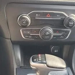 2015 Dodge Charger 7th Gen - Image 10 of 13