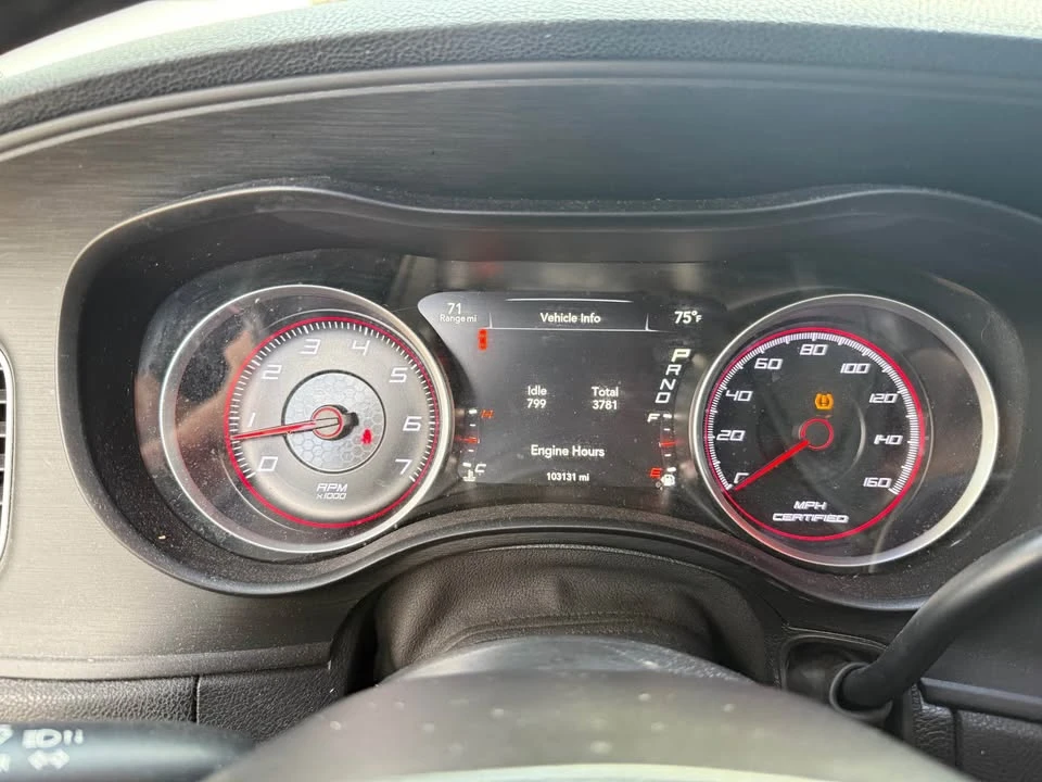 2015 Dodge Charger 7th Gen - Image 10 of 12