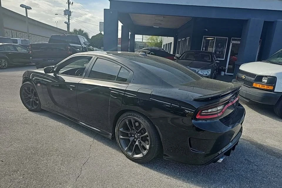 2015 Dodge Charger 7th Gen - Image 8 of 9