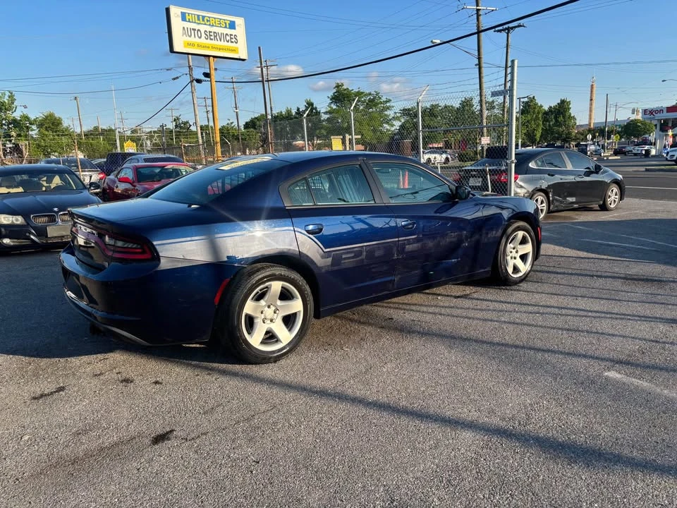 2015 Dodge Charger 7th Gen - Image 5 of 11