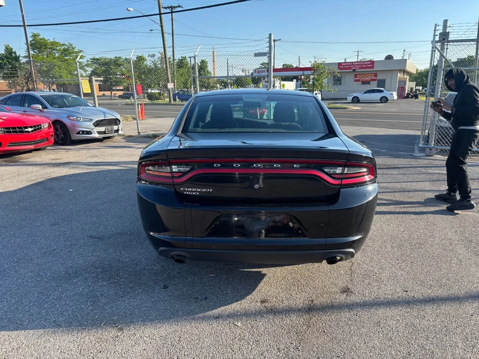 2015 Dodge Charger 7th Gen - Image 5 of 10
