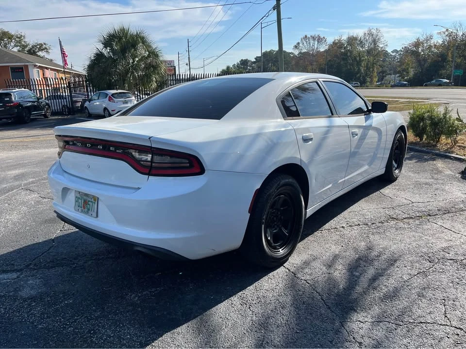 2015 Dodge Charger 7th Gen - Image 4 of 13