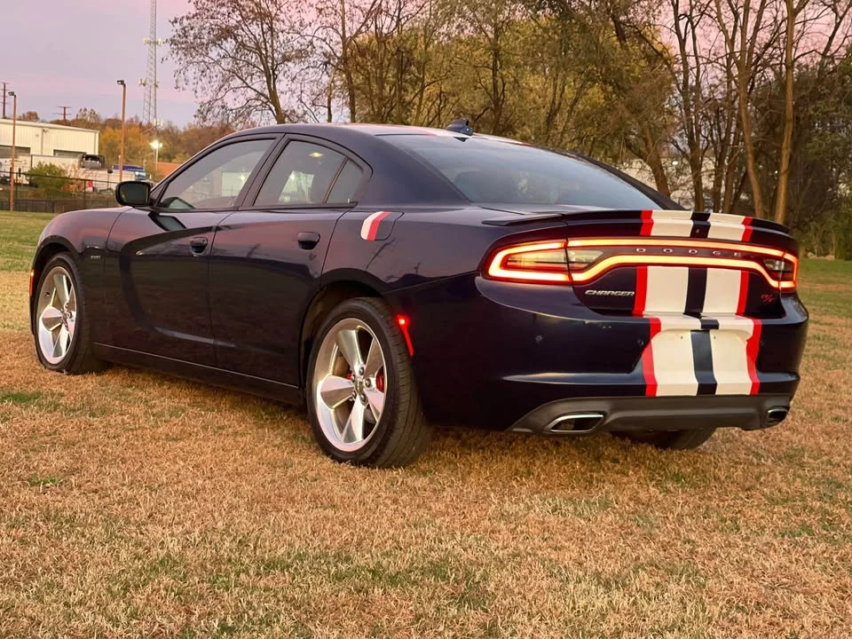 2015 Dodge Charger 7th Gen - Image 7 of 15