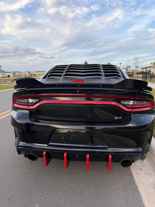 2015 Dodge Charger 7th Gen - Image 6 of 15