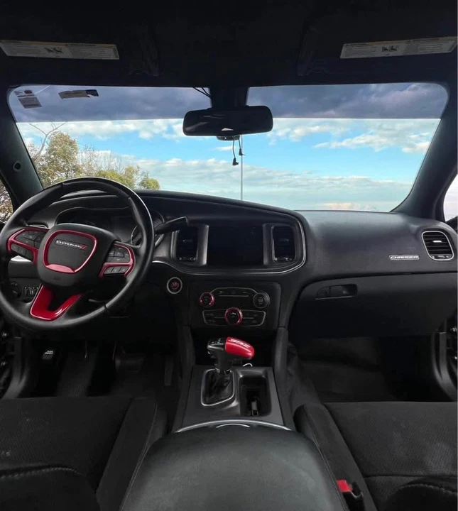 2015 Dodge Charger SRT & 392 7th Gen - Image 5 of 14