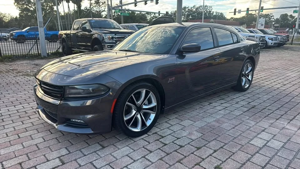 2015 Dodge Charger 7th Gen - Image 3 of 20
