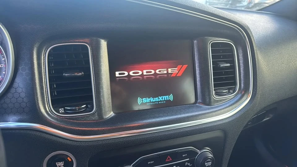 2015 Dodge Charger 7th Gen - Image 14 of 20