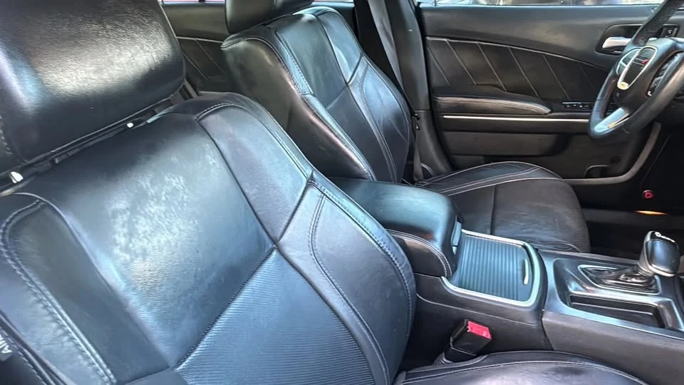 2015 Dodge Charger 7th Gen - Image 10 of 20