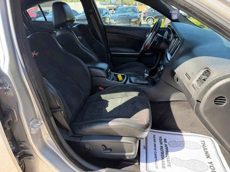 2015 Dodge Charger 7th Gen - Image 6 of 16