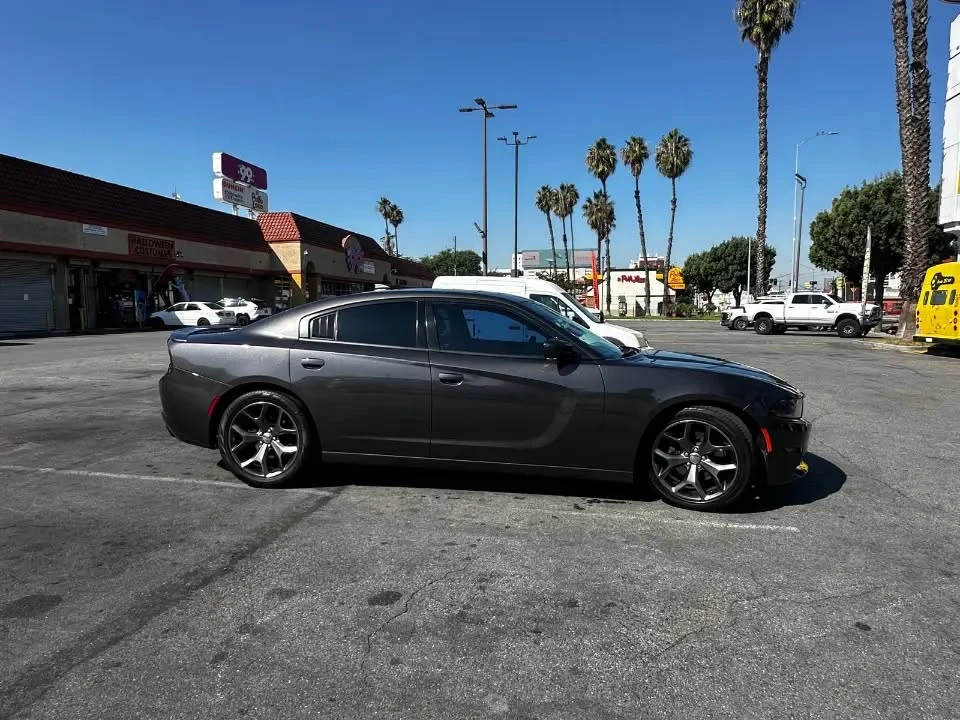 2015 Dodge Charger 7th Gen - Image 5 of 17