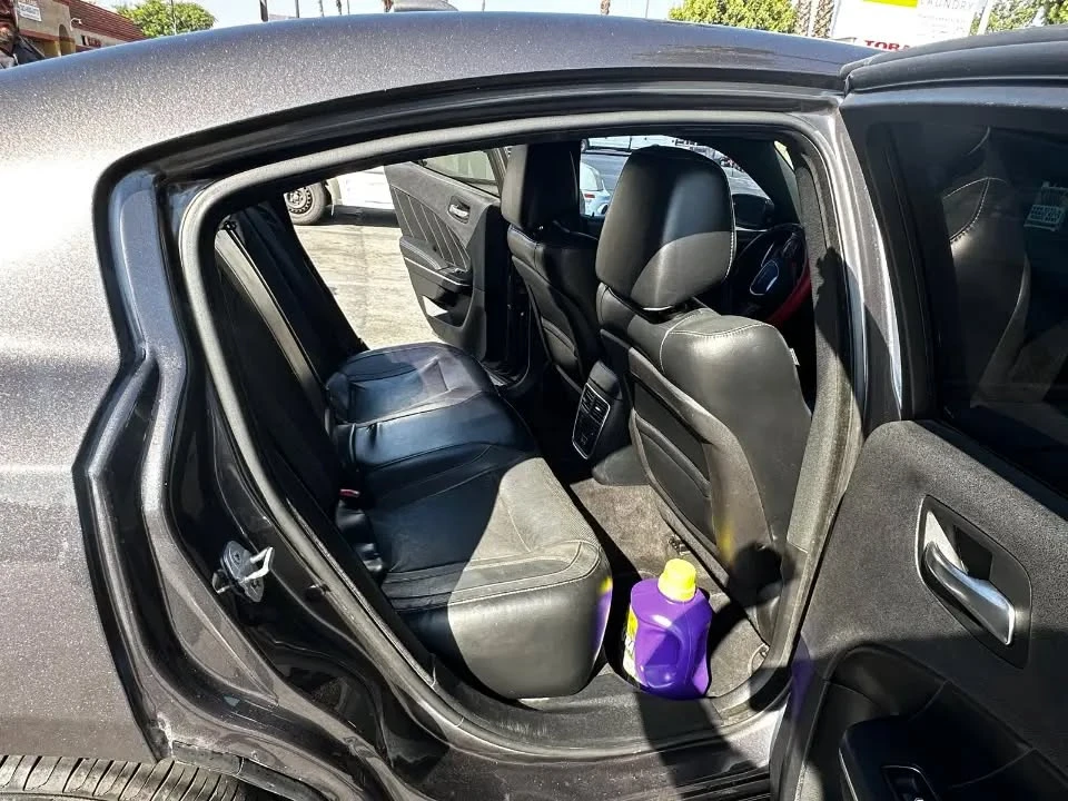 2015 Dodge Charger 7th Gen - Image 12 of 17