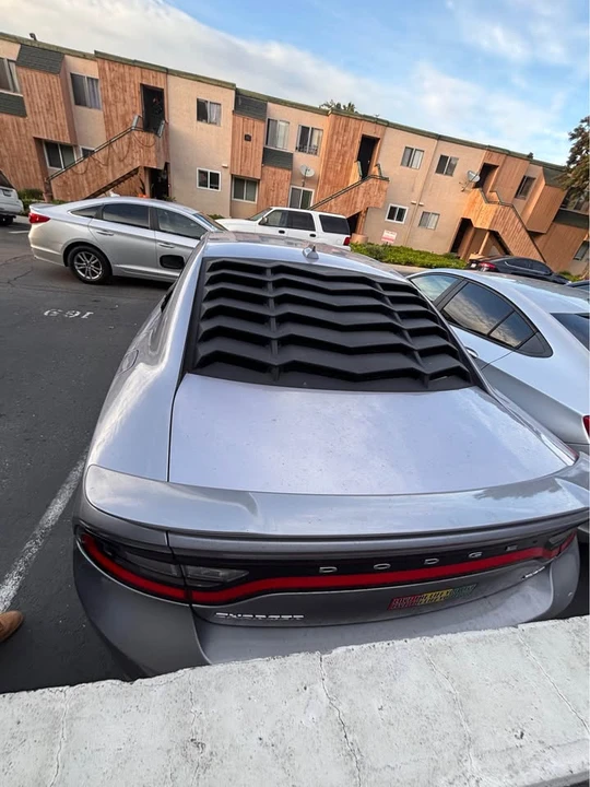 2015 Dodge Charger 6th Gen - Image 3 of 4