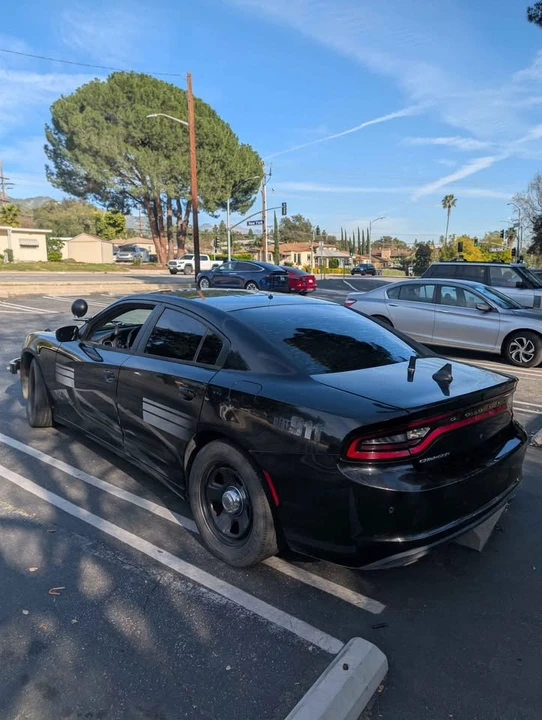 2015 Dodge Charger 7th Gen - Image 4 of 11