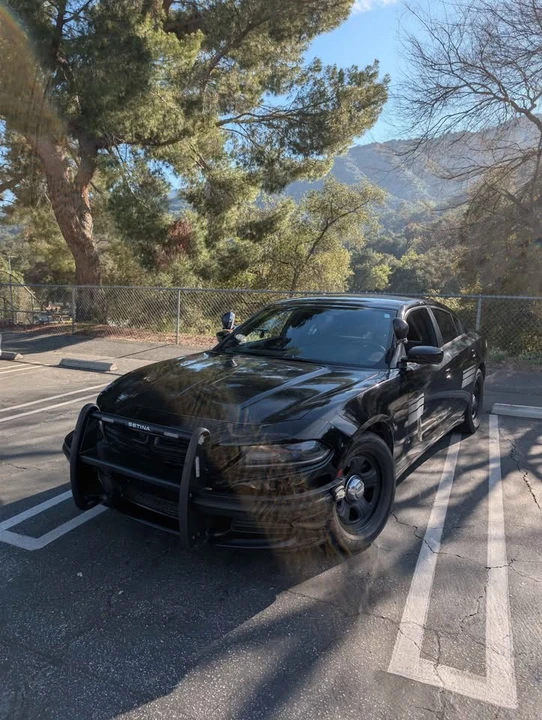 2015 Dodge Charger 7th Gen - Image 2 of 11