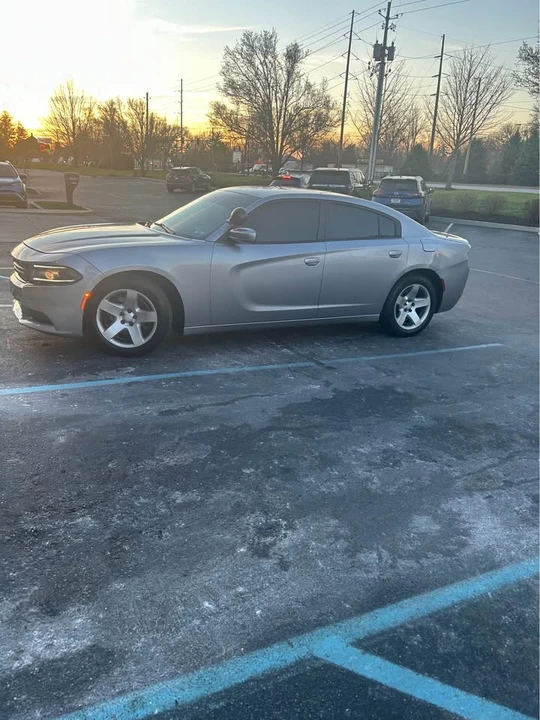 2015 Dodge Charger 7th Gen - Image 2 of 7