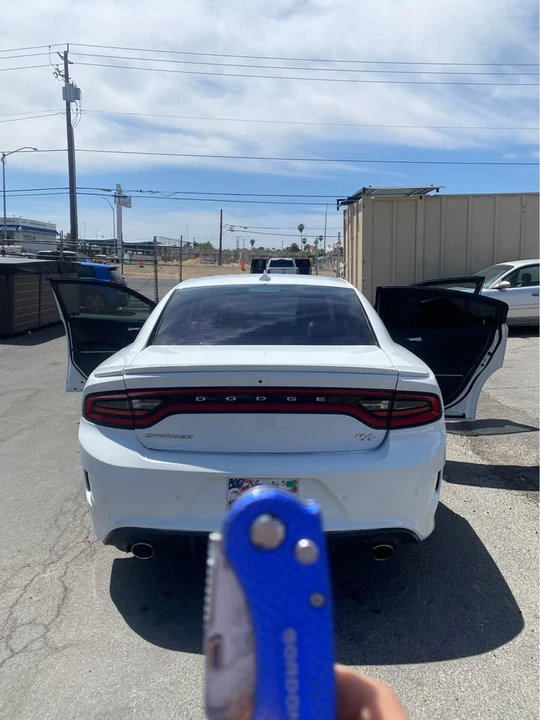 2015 Dodge Charger 7th Gen - Image 8 of 11