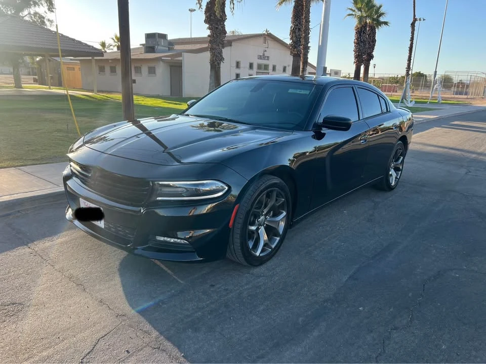 2015 Dodge Charger 6th Gen - Image 3 of 11