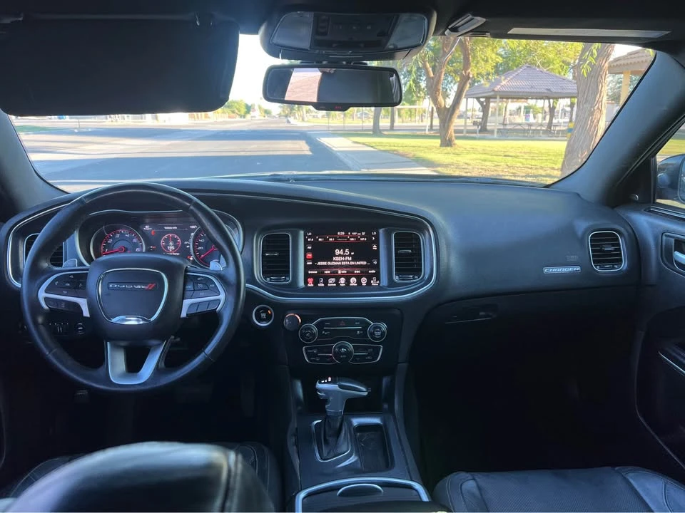 2015 Dodge Charger 6th Gen - Image 6 of 11